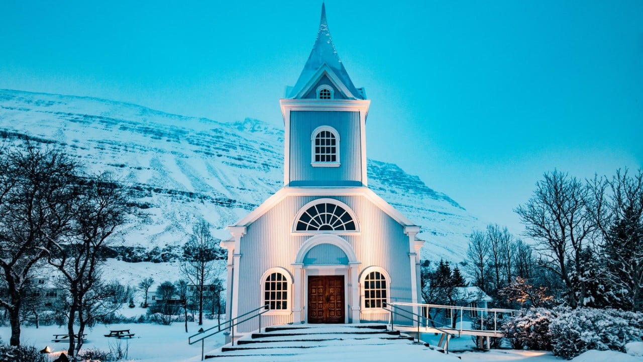 church snow